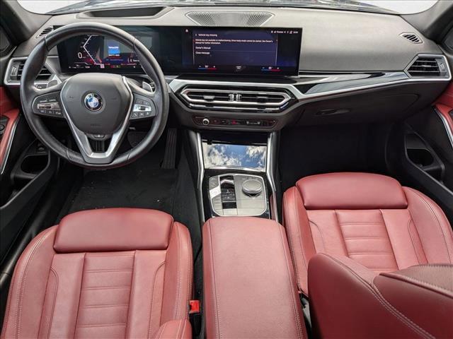 Photo of 2023 Black Sapphire Metallic BMW 330