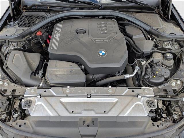 Photo of 2023 Black Sapphire Metallic BMW 330