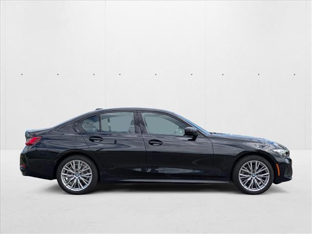Photo of 2023 Black Sapphire Metallic BMW 330