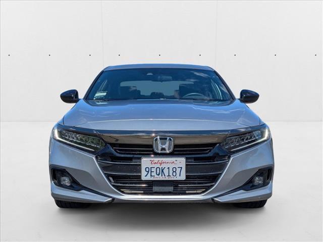 Photo of 2022 Lunar Silver Metallic Honda Accord