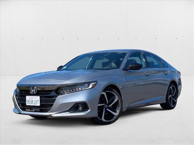 Photo of 2022 Lunar Silver Metallic Honda Accord
