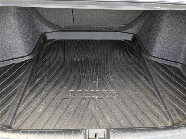 Photo of 2022 Lunar Silver Metallic Honda Accord