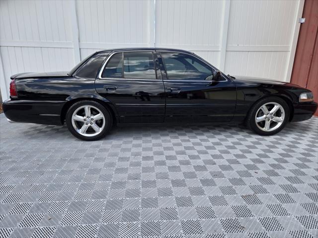 Photo of 2003 Black Clearcoat Mercury Marauder