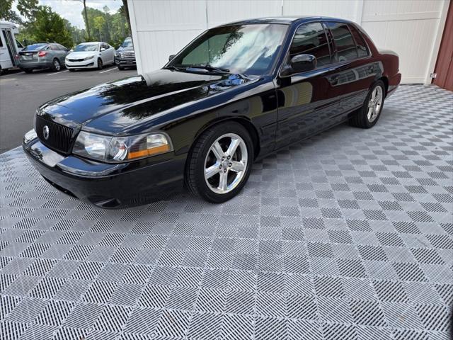 Photo of 2003 Black Clearcoat Mercury Marauder
