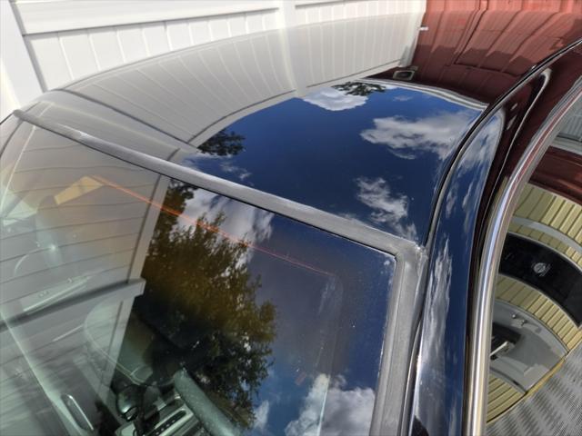Photo of 2003 Black Clearcoat Mercury Marauder