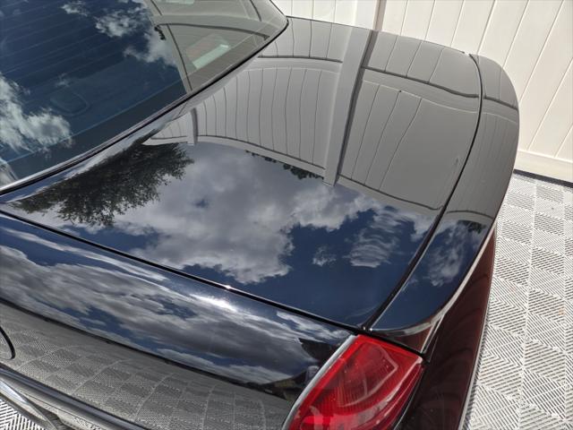 Photo of 2003 Black Clearcoat Mercury Marauder