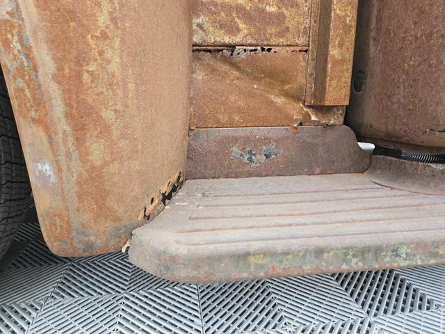 Photo of 1953 Tan Ford F100