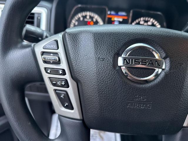 Photo of 2019 Glacier White Nissan Titan