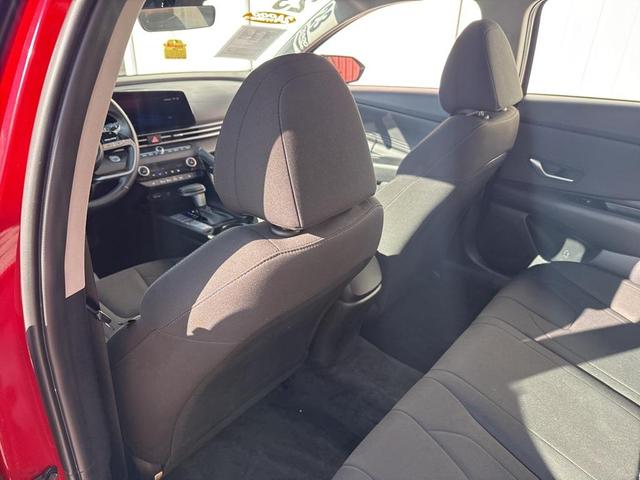 Photo of 2023 Scarlet Red Pearl Hyundai ELANTRA