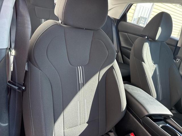 Photo of 2023 Scarlet Red Pearl Hyundai ELANTRA