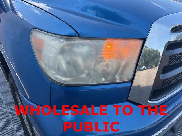 Photo of 2010 Blue Toyota Tundra
