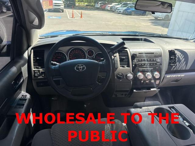 Photo of 2010 Blue Toyota Tundra