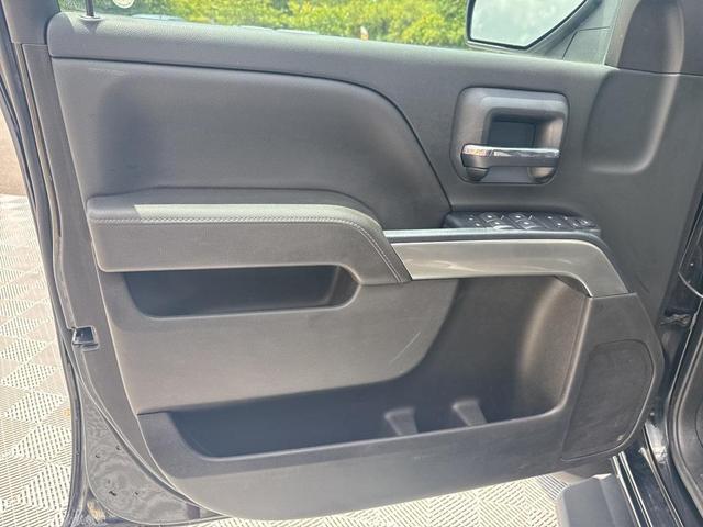 Photo of 2018 Black Chevrolet Silverado 1500