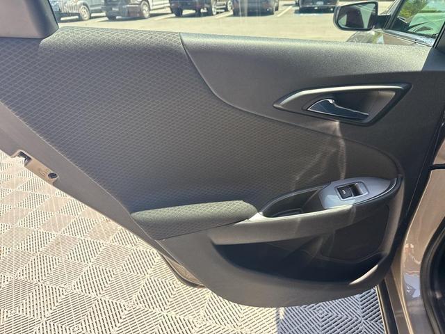Photo of 2022 Mineral Gray Metallic Chevrolet Malibu