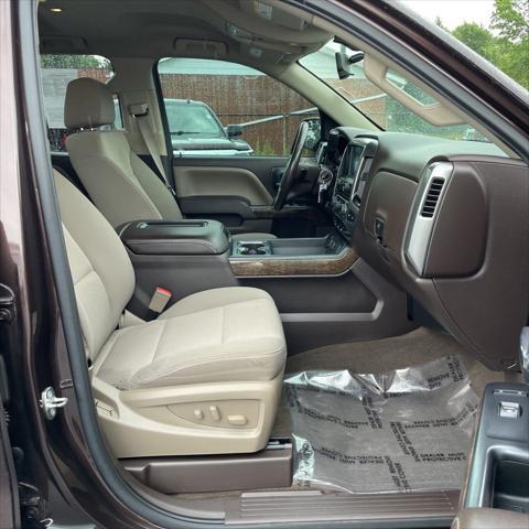 Photo of 2016 Autumn Bronze Metallic Chevrolet Silverado 1500