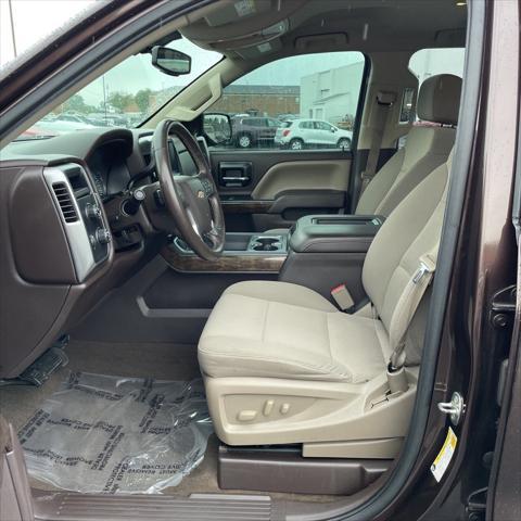 Photo of 2016 Autumn Bronze Metallic Chevrolet Silverado 1500