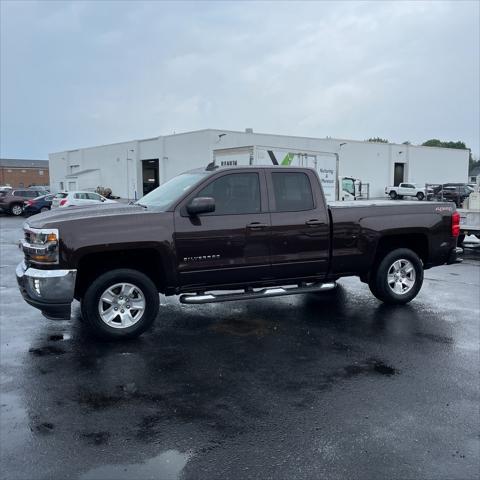 Photo of 2016 Autumn Bronze Metallic Chevrolet Silverado 1500