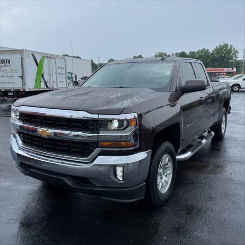 Photo of 2016 Autumn Bronze Metallic Chevrolet Silverado 1500