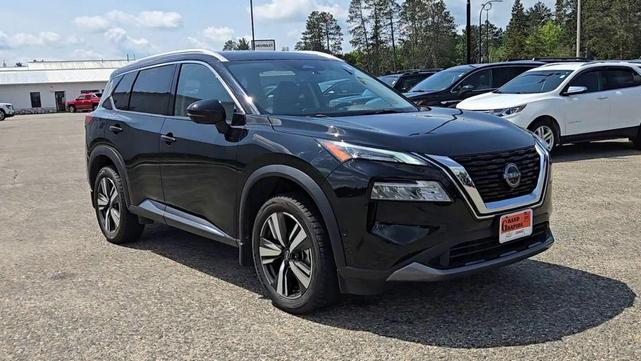 Photo of 2023 Super Black Nissan Rogue