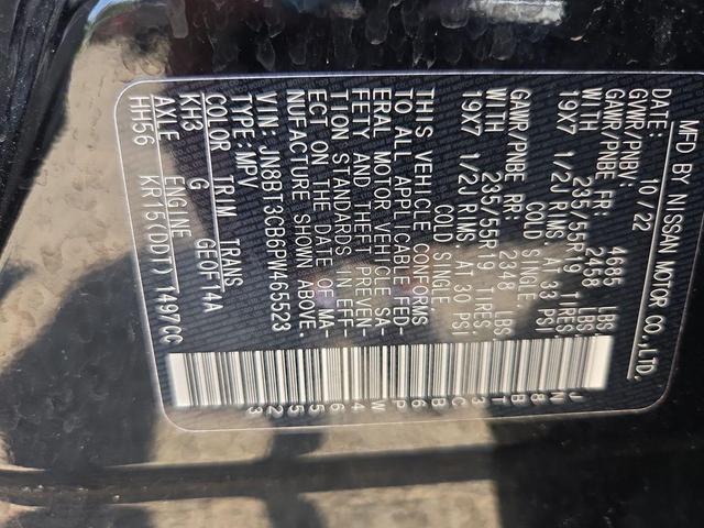 Photo of 2023 Super Black Nissan Rogue