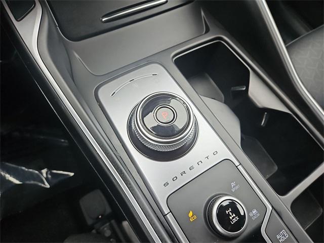Photo of 2023 Aurora Black Kia Sorento Hybrid