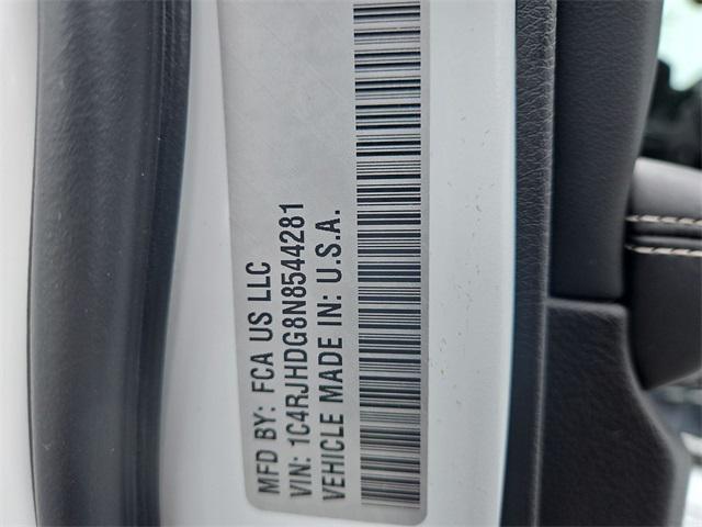 Photo of 2022 Bright White Clearcoat Jeep Grand Cherokee
