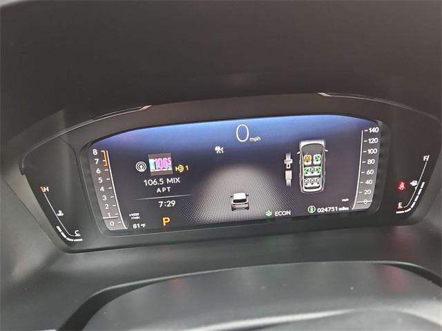 Photo of 2024 Crystal Black Pearl Honda Pilot