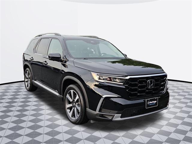 Photo of 2024 Crystal Black Pearl Honda Pilot