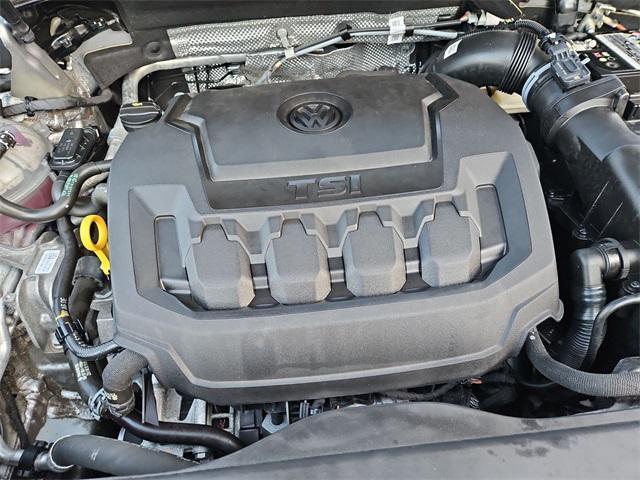 Photo of 2022 Pyrite Silver Metallic Volkswagen Tiguan