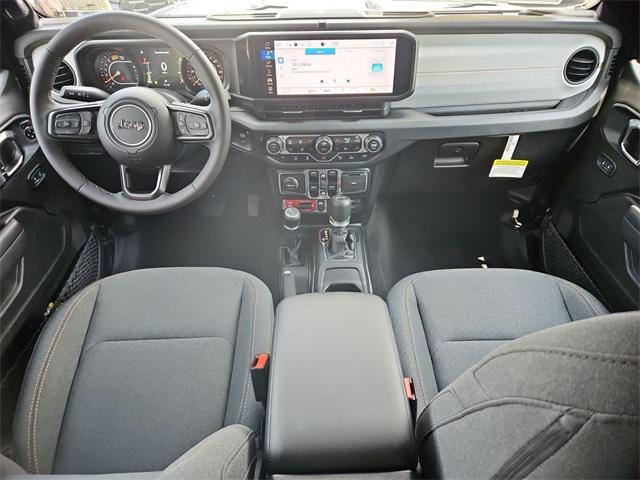 Photo of 2025 Black Clearcoat Jeep Wrangler