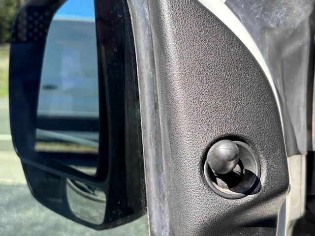 Photo of 2020 Bright White RAM ProMaster City