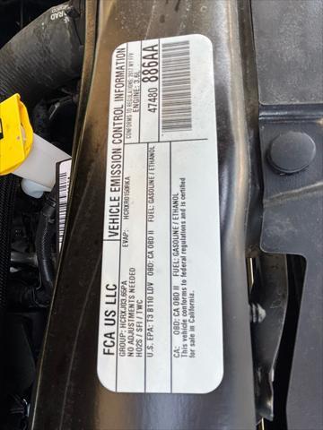 Photo of 2017 Granite Pearlcoat Dodge Grand Caravan