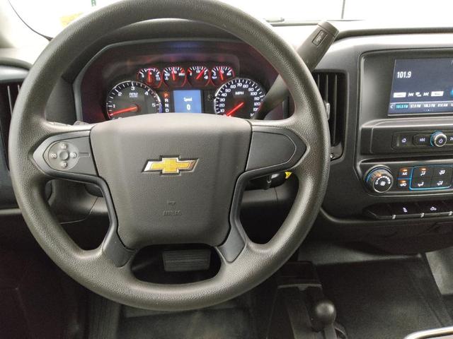 Photo of 2017 Deep Ocean Blue Metallic Chevrolet Silverado 1500