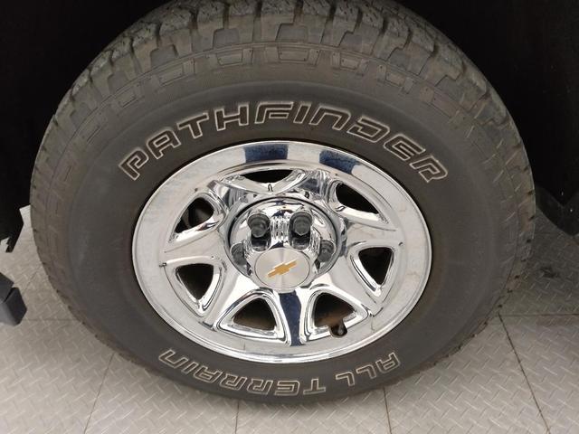Photo of 2017 Deep Ocean Blue Metallic Chevrolet Silverado 1500