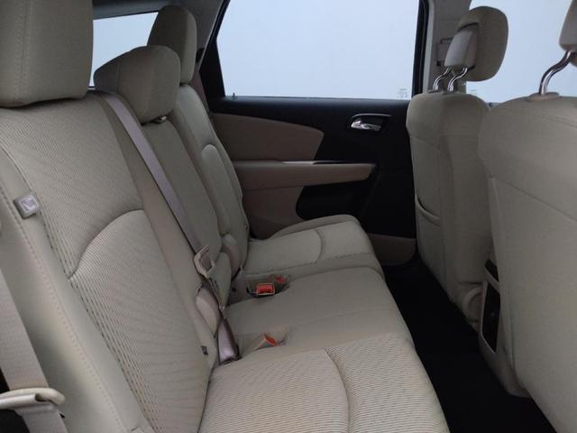 Photo of 2014 White Dodge Journey
