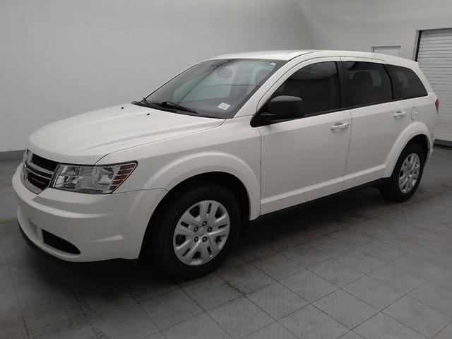 Photo of 2014 White Dodge Journey