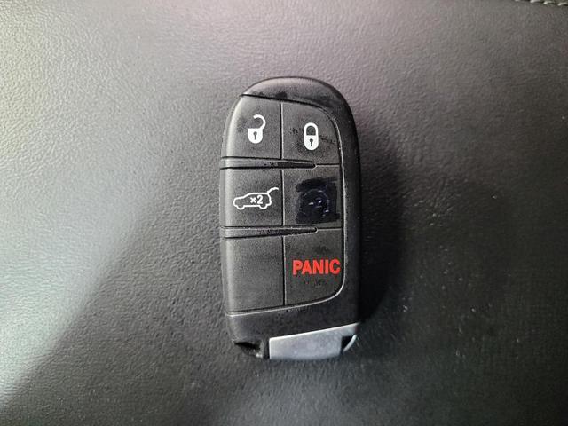 Photo of 2021 Reactor Blue Pearlcoat Dodge Durango
