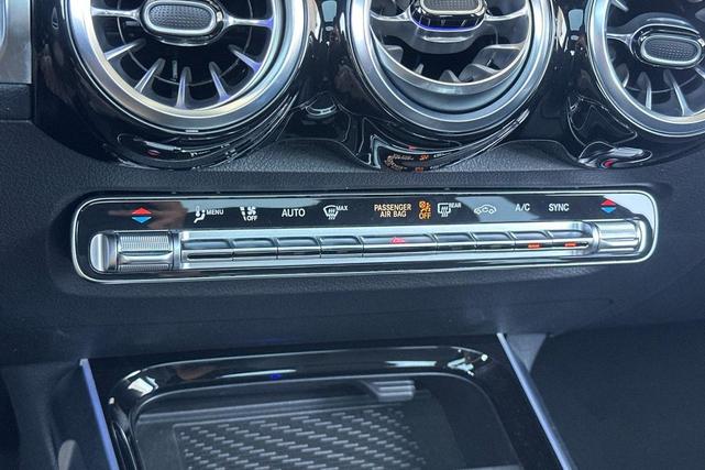 Photo of 2025 Black Mercedes-Benz GLB 250