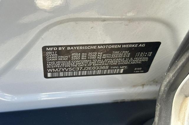 Photo of 2018 Light White MINI Countryman