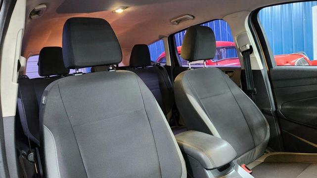 Photo of 2016 Sunset Ford Escape