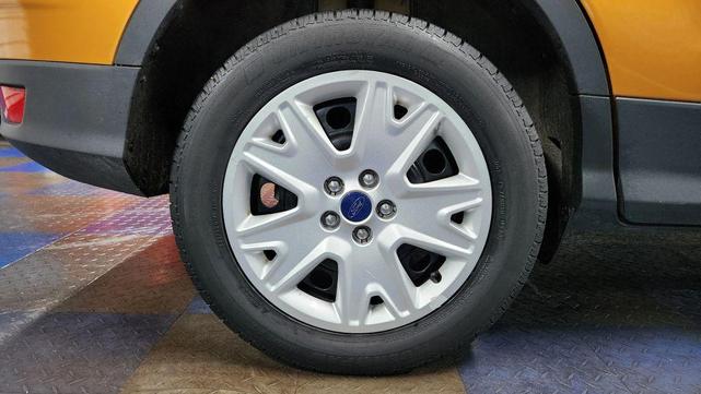 Photo of 2016 Sunset Ford Escape