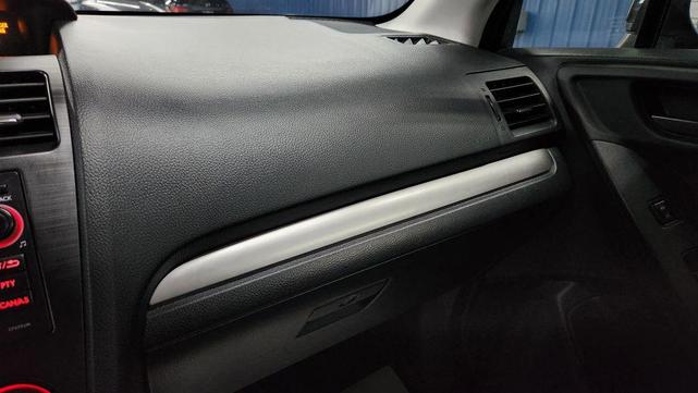 Photo of 2015 Crystal Black Silica Subaru Forester