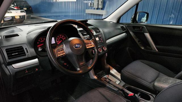 Photo of 2015 Crystal Black Silica Subaru Forester