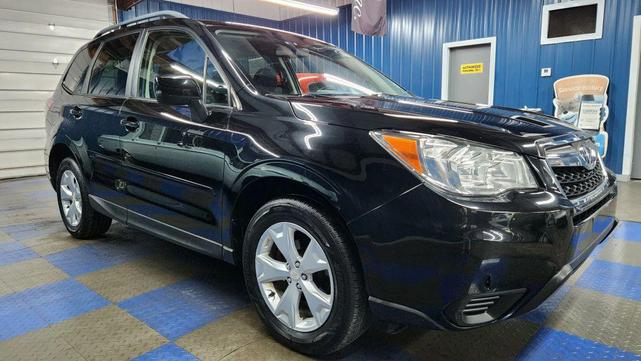 Photo of 2015 Crystal Black Silica Subaru Forester