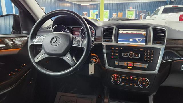 Photo of 2014 Black Mercedes-Benz GL-Class