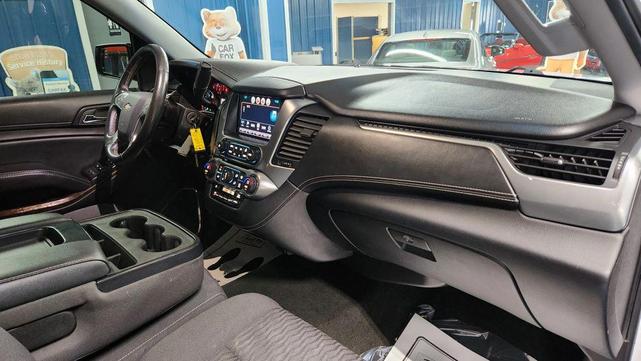 Photo of 2016 Summit White Chevrolet Tahoe