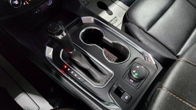 Photo of 2020 Midnight Blue Metallic Chevrolet Traverse