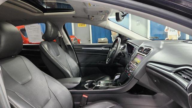 Photo of 2016 Shadow Black Ford Fusion