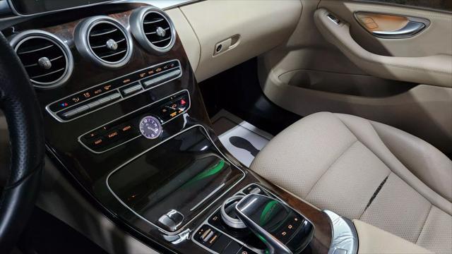 Photo of 2016 Black Mercedes-Benz C-Class