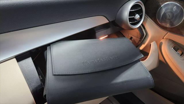Photo of 2016 Black Mercedes-Benz C-Class